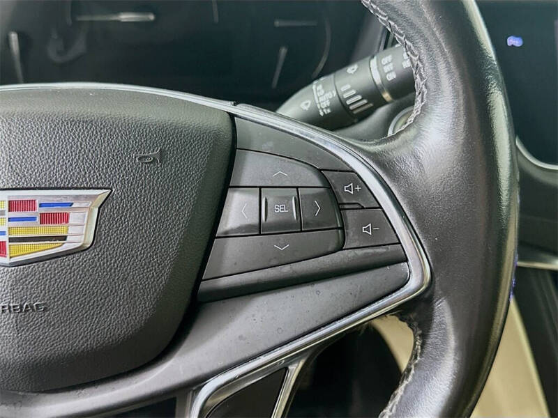 2019 Cadillac XT5 Premium Luxury