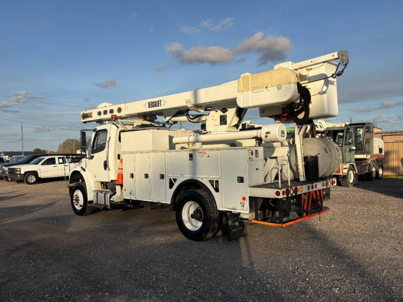 2015 Freightliner M2 106