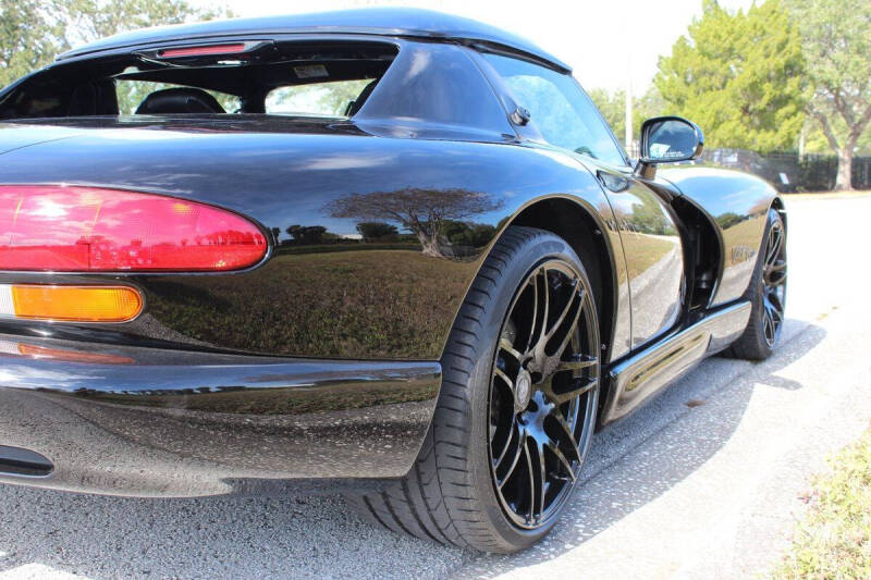 2000 Dodge Viper RT/10