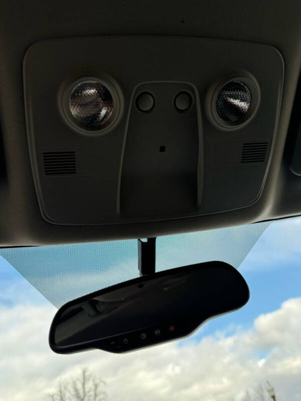 2016 GMC Acadia SLE-2