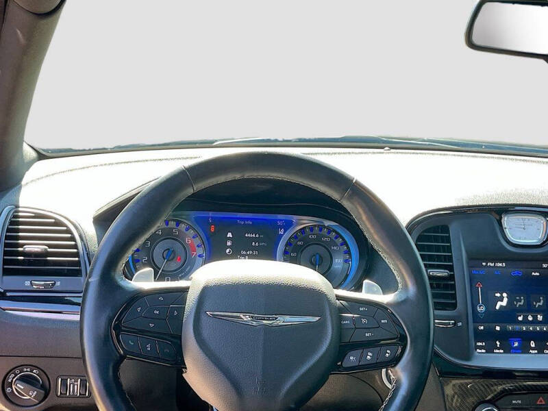 2023 Chrysler 300 C