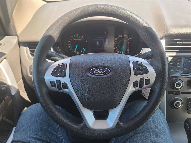 2013 Ford Edge SE