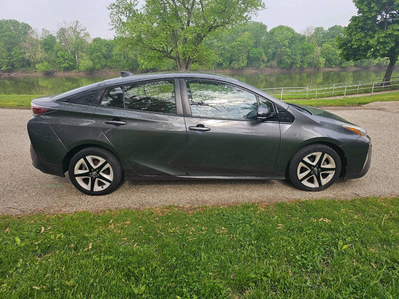 Used 2016 Toyota Prius Four with VIN JTDKARFU9G3001550 for sale in Terre Haute, IN