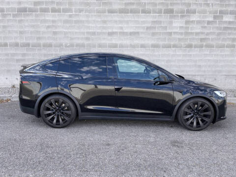 2022 Tesla Model X Plaid