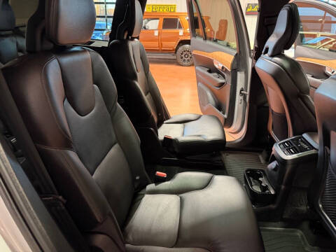 2022 Volvo XC90 Recharge T8 Inscription Expression 6P