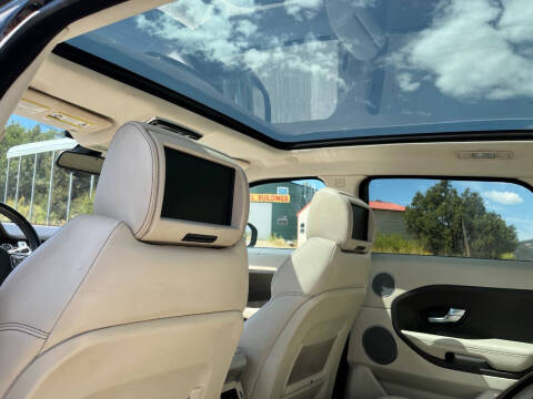 2012 Land Rover Range Rover Evoque Prestige