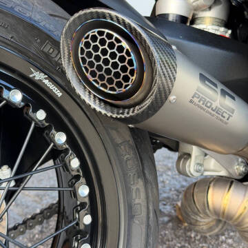 2022 MV Agusta Dragster RR