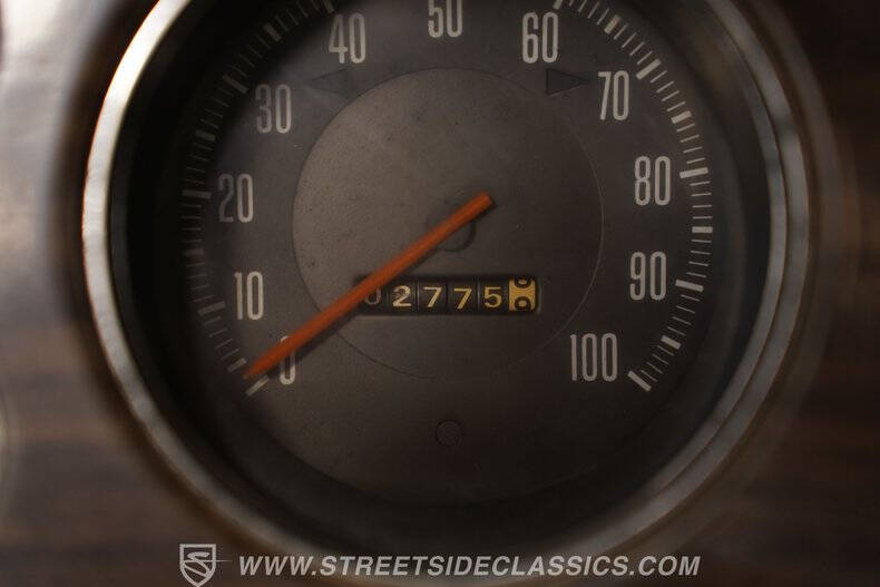 1977 Dodge D100 Pickup