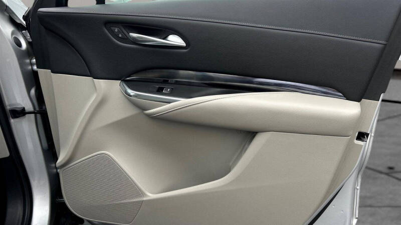 2019 Cadillac XT4 Luxury