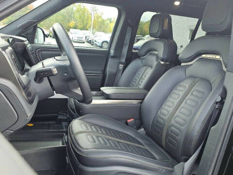 2023 Rivian R1S Adventure