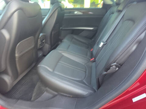 2014 Lincoln MKZ