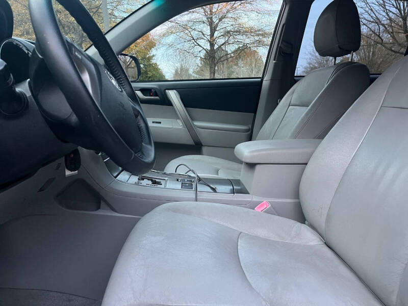 2008 Toyota Highlander Sport