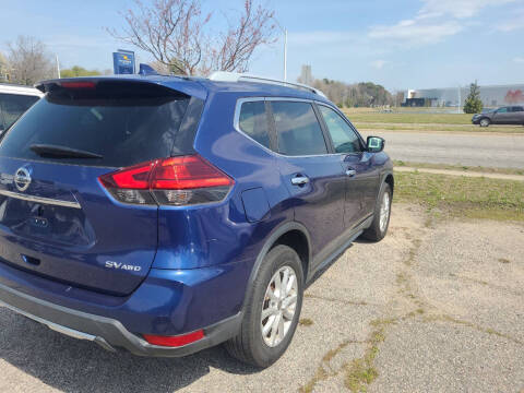 2017 Nissan Rogue SV