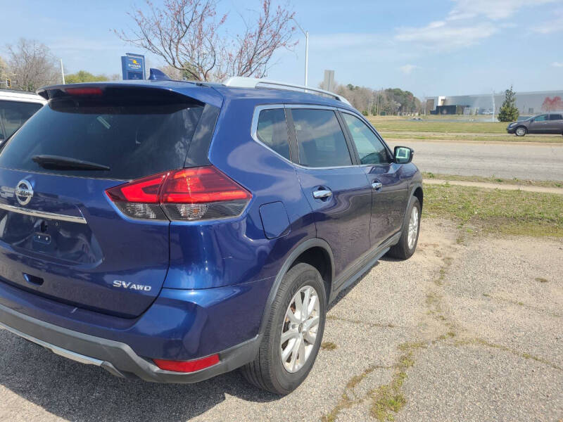 2017 Nissan Rogue SV