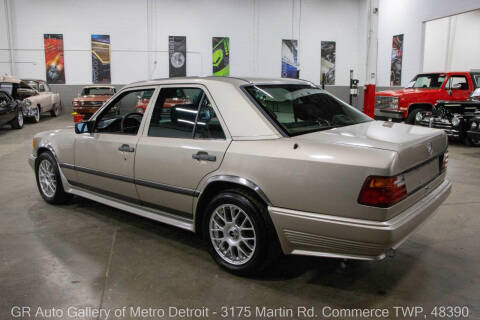 1986 Mercedes-Benz 230E