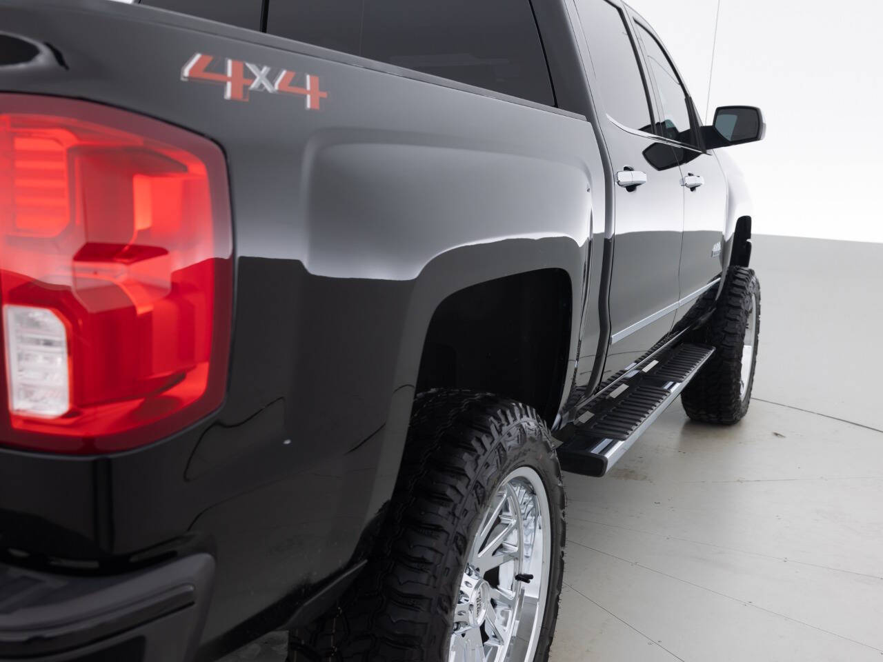 Used Car 2018 Chevrolet Silverado 1500  High Country 4x4 4dr Crew Cab 5.8 Ft. Sb For Sale Under $35,000 In Coal City, Illinois