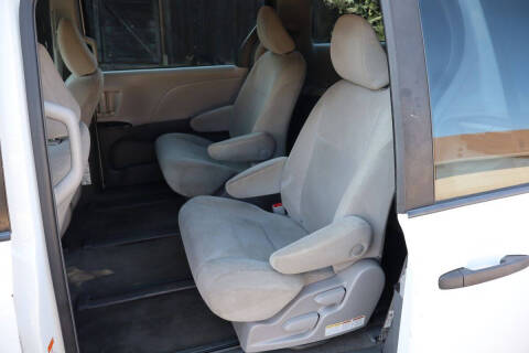 2018 Toyota Sienna L 7-Passenger