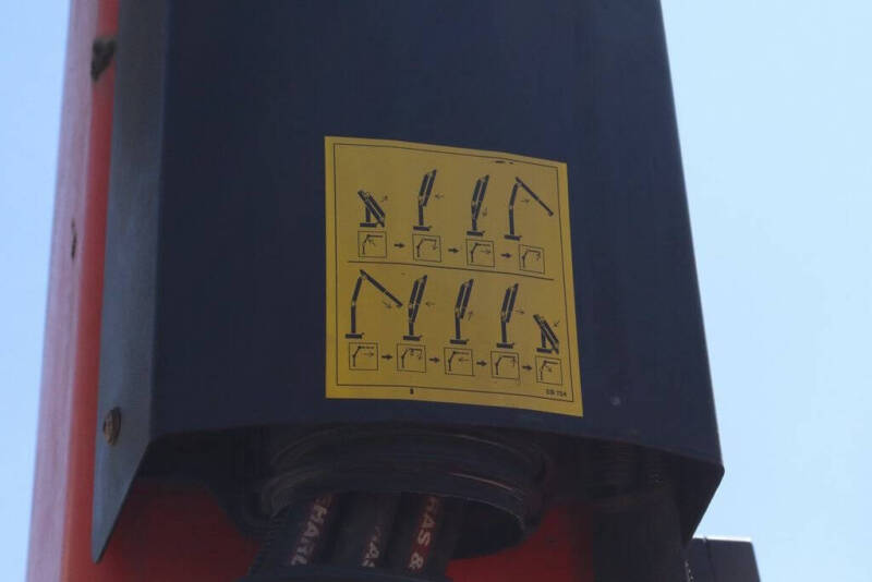 2013 Freightliner M2 112