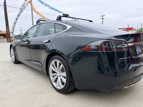 2013 Tesla Model S Performance