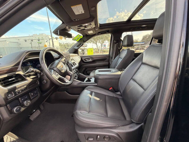 2024 Chevrolet Suburban LT