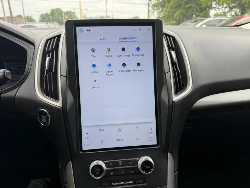 2022 Ford Edge SE