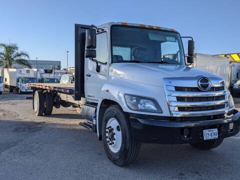 2015 Hino 268