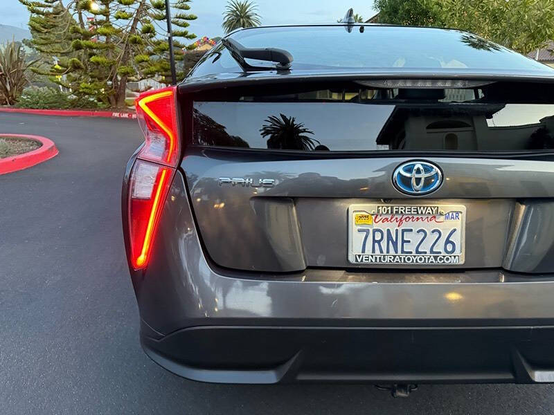 2016 Toyota Prius Three Touring