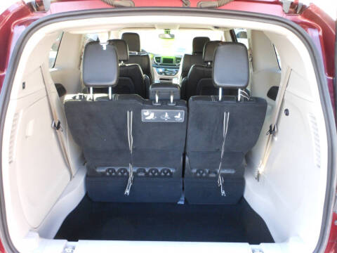 2020 Chrysler Voyager LXi