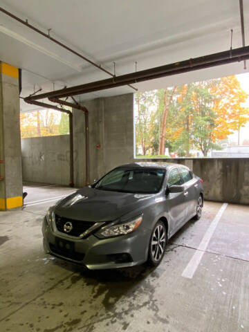2017 Nissan Altima for sale at Exotic Motors Imports in Redmond WA