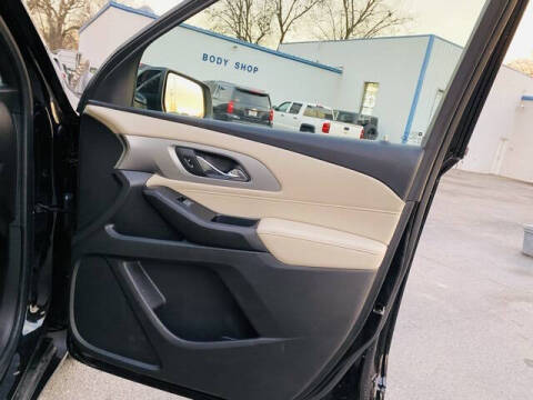 2022 Chevrolet Traverse LS