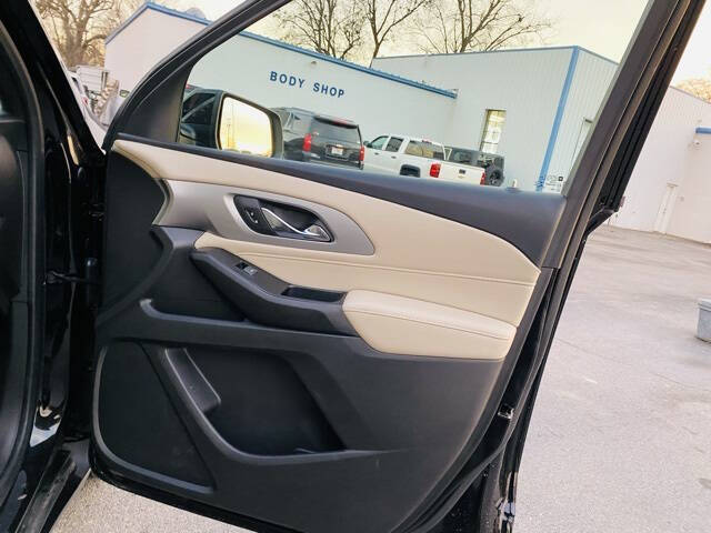 2022 Chevrolet Traverse LS