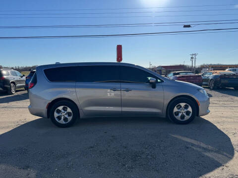 2017 Chrysler Pacifica LX