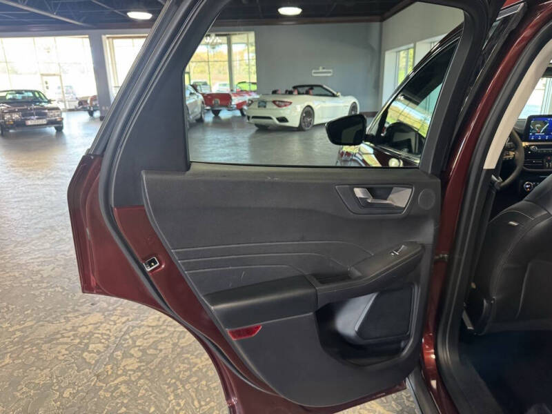 2021 Ford Escape Plug-In Hybrid Titanium