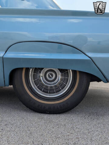 1964 Ford Thunderbird