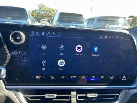 2026 Chevrolet Equinox EV LT 2