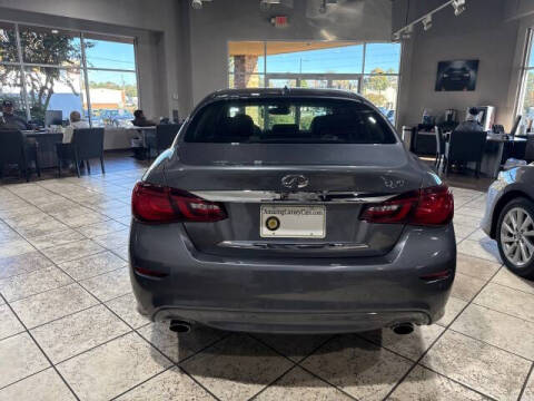 2016 Infiniti Q70 Hybrid