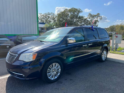 2013 Chrysler Town and Country