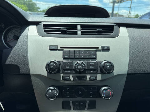 2011 Ford Focus SE