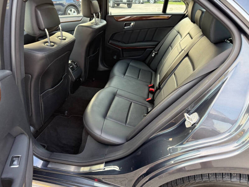 2011 Mercedes-Benz E-Class E 350 BlueTEC Luxury