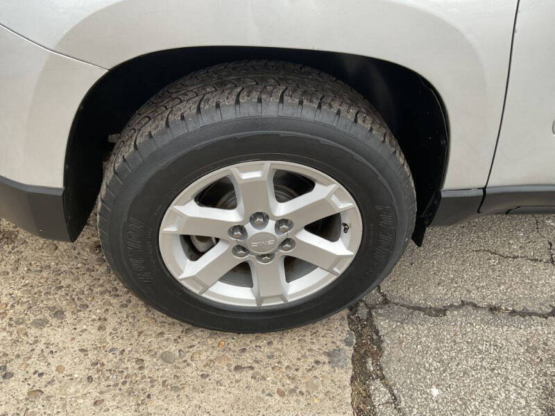 2015 GMC Acadia SLE-2