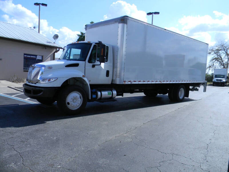 2019 International DuraStar 4300