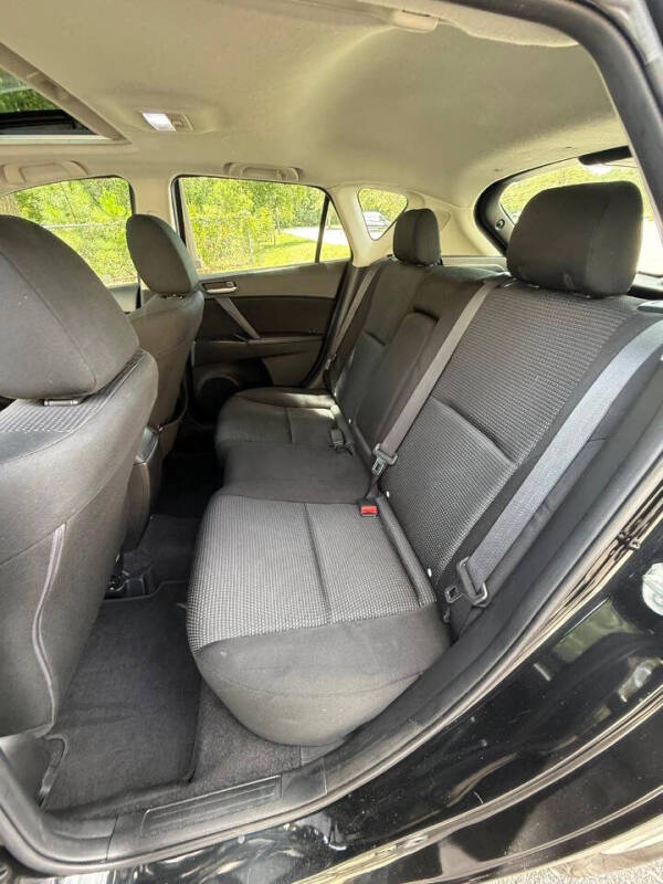 2013 Mazda MAZDA3 i Touring