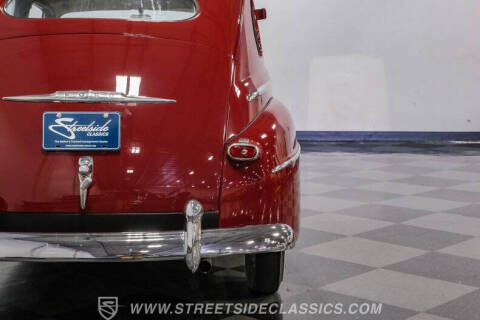 1948 Ford Deluxe