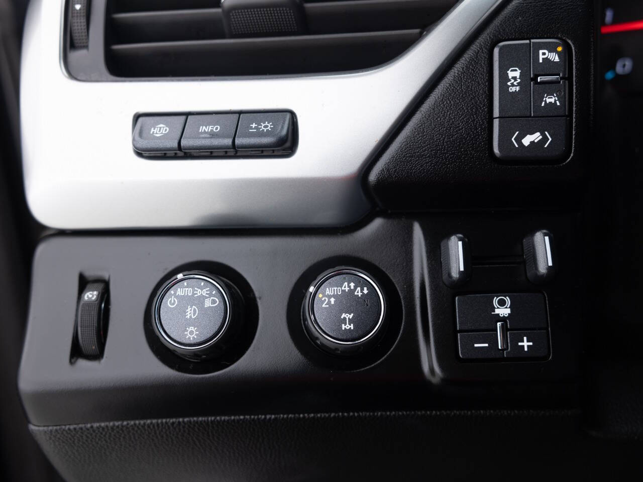 Used Car 2019 Chevrolet Tahoe  Premier 4x4 4dr Suv For Sale Under $40,000 In Coal City, Illinois