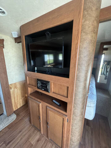 2014 Forest River Salem 27DBUD