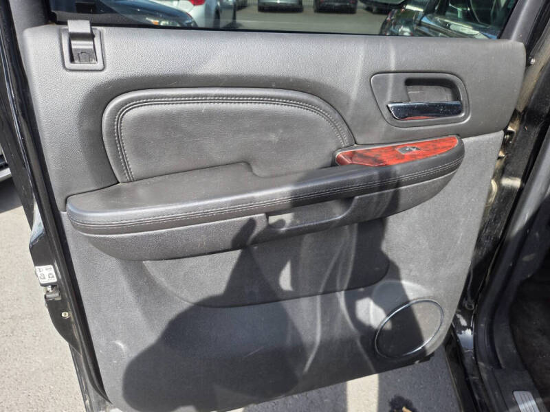 2013 Cadillac Escalade ESV Premium