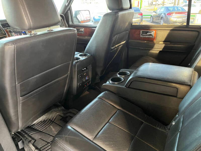 2013 Lincoln Navigator L