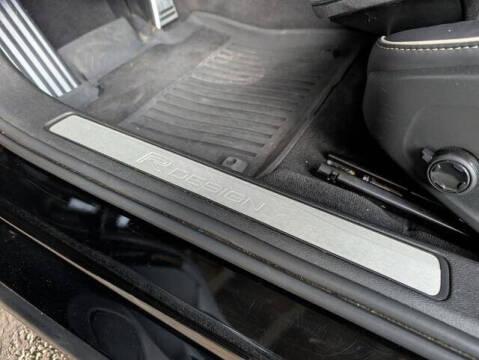 2020 Volvo V60 T5 R-Design