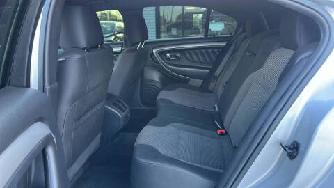 2015 Ford Taurus SEL