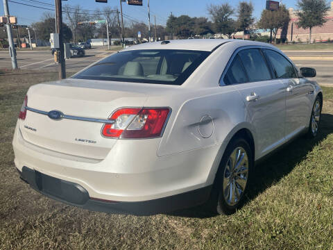2010 Ford Taurus Limited
